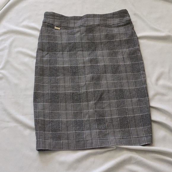 Soho Dresses & Skirts - Soho Beautiful plaid skirt!!!